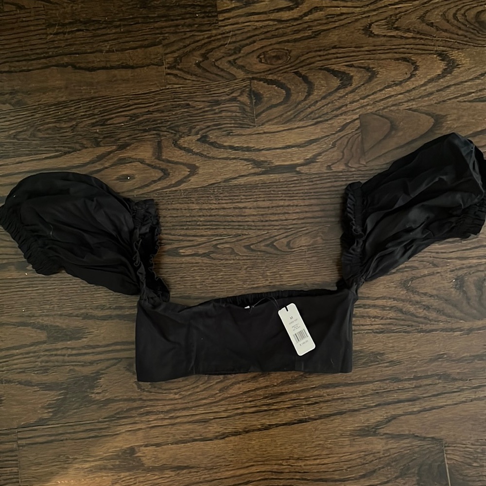 NWT Weworewhat bandeau too with puff sleeves size medium